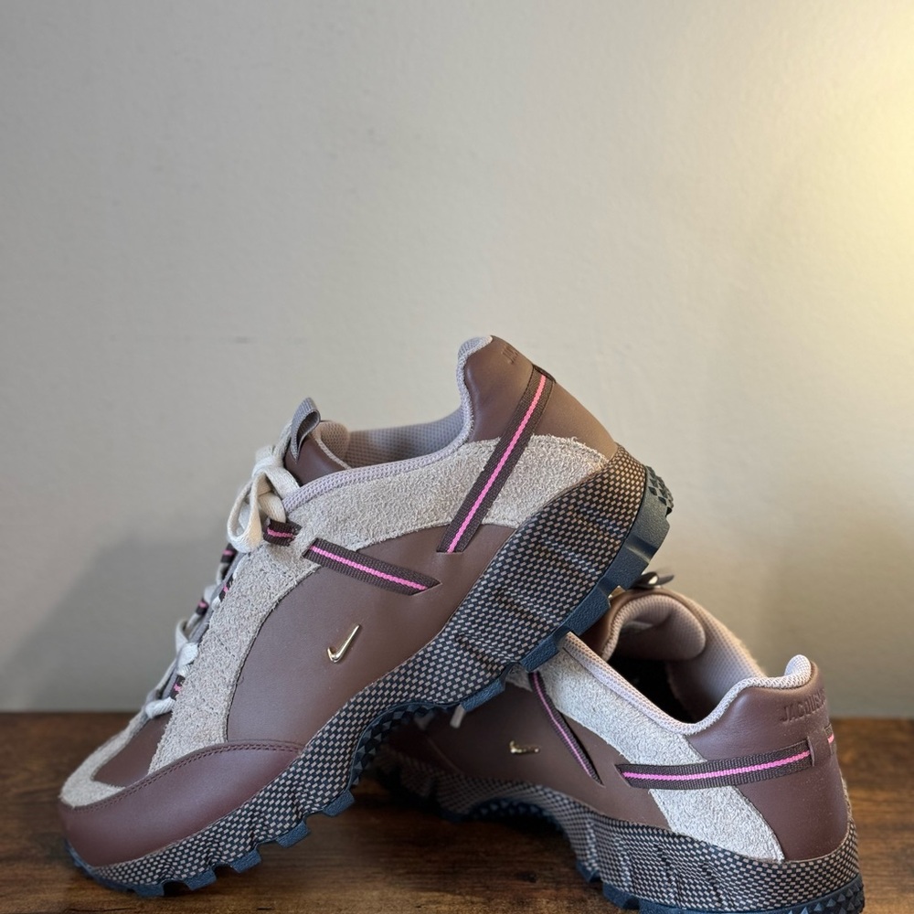 Jacquemus x Nike Humera LX Brown 9.5